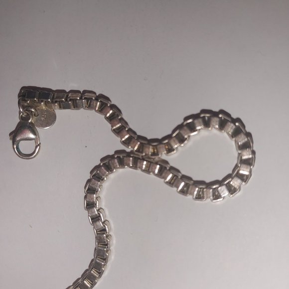 Authentic Tiffany Sterling Silver Venetian Box Chain Bracelet 7.5" - Picture 2 of 2